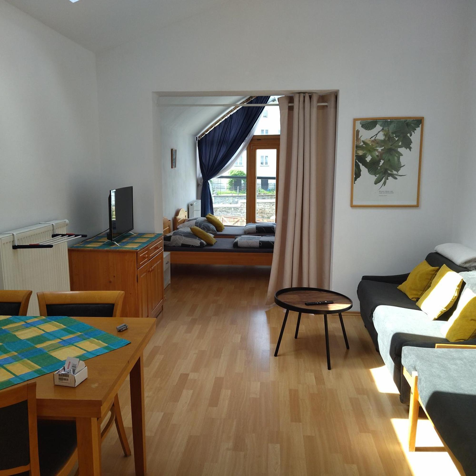 וימפרק Apartman S Vyhledem Na Zamek I מראה חיצוני תמונה